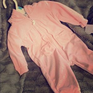 🎀hooded super soft infant all-in-one🎀